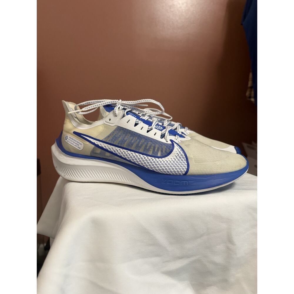 Nike Zoom Gravity White Racer Blue Size 11